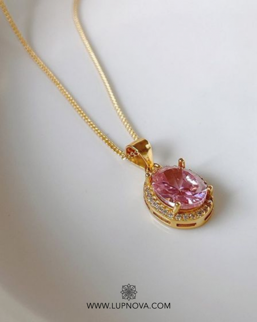 Cadena con pendiente ovalado de circonia plata925