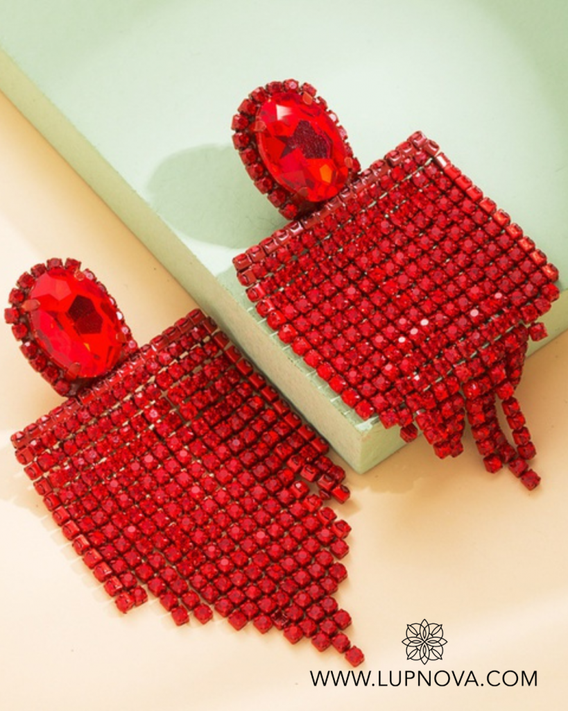 Aretes banderolas de borlas rojo
