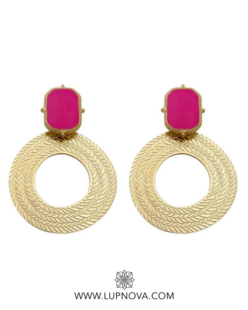 Aretes cículos tallados fucsia