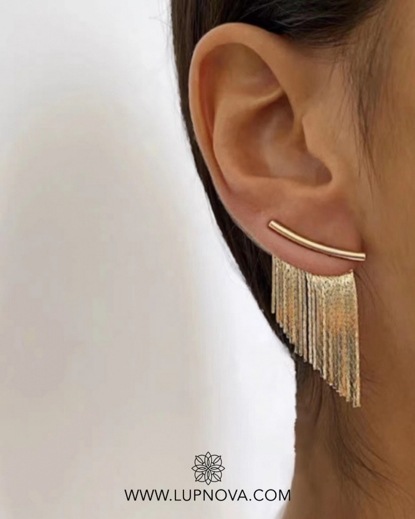 Aretes minimal con hilos metálicos