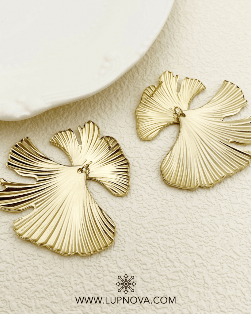 Aretes hoja flabelada