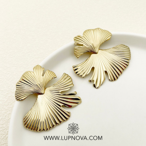 Aretes hoja flabelada