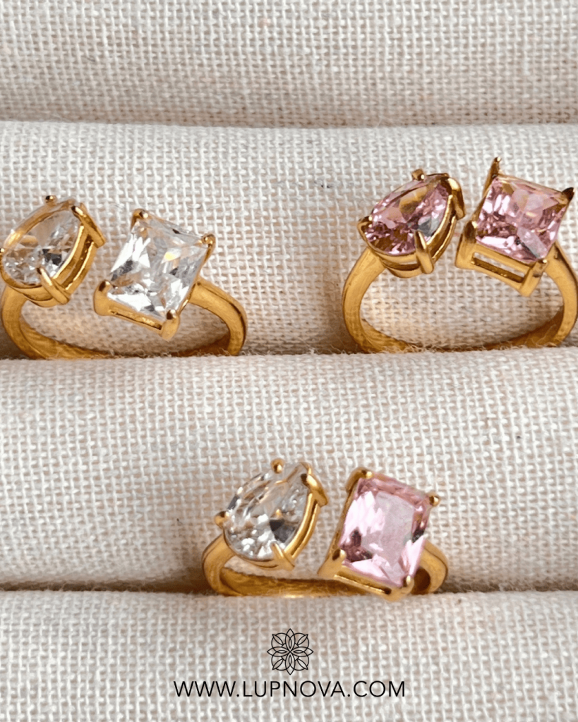 Anillo duo de cristales