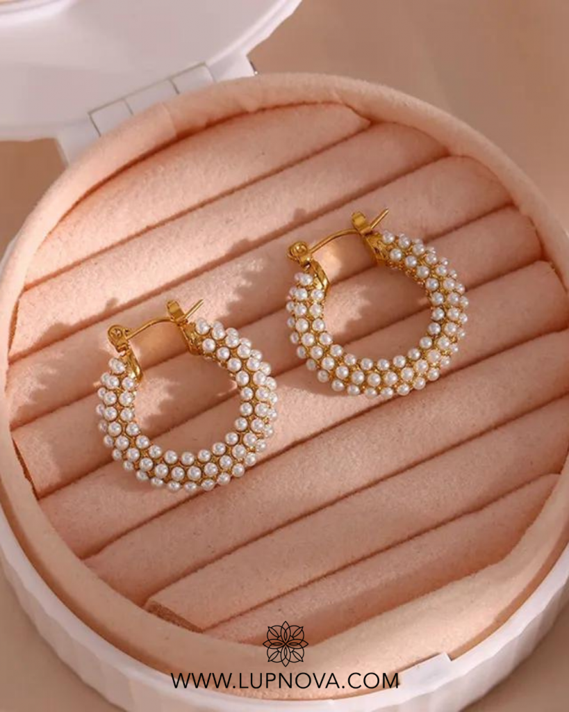 Argollas con mini perlas