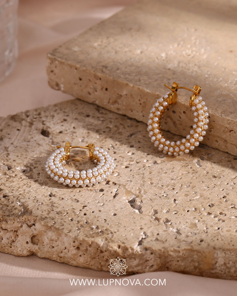 Argollas con mini perlas