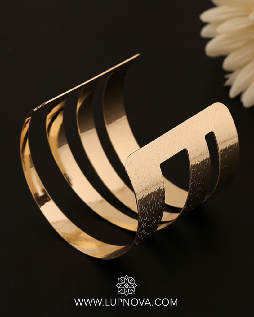Cuff bandas irregulares