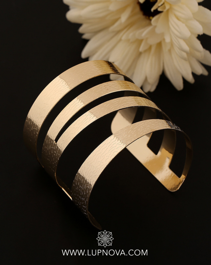 Cuff bandas irregulares