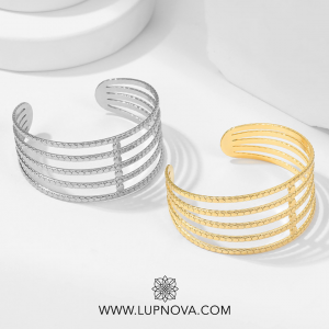 Cuff bandas de acero cruzado