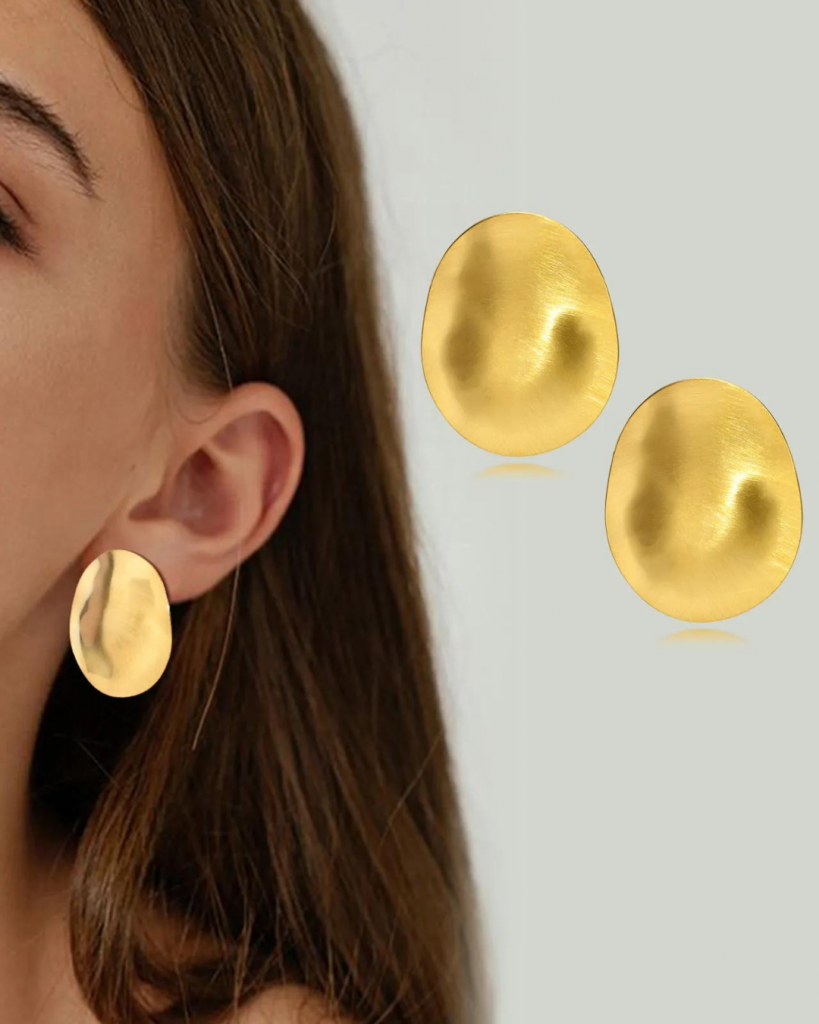 Aretes lunares de acero