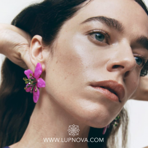 Aretes flores de resina