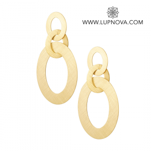 Aretes colgantes entrelazados