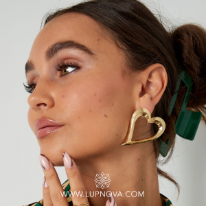 Aretes true love