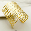 Pulsera calada tipo cuff estilo africano - Imagen 3