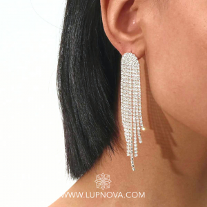 Aretes cascada de rhinestone dome