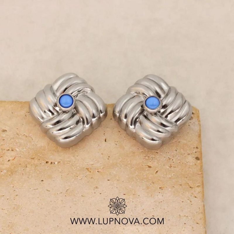 Light blue studs - Imagen 3