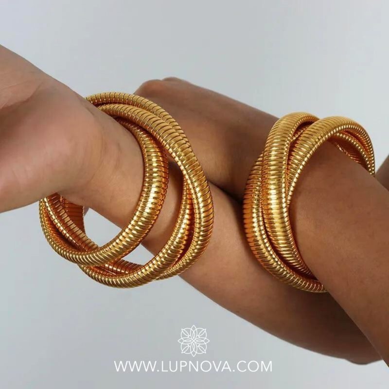 Braided bangle