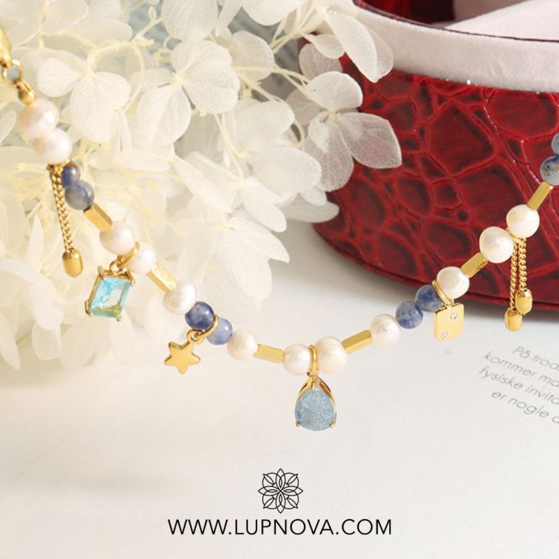 Collar de perlas y charms - Imagen 5