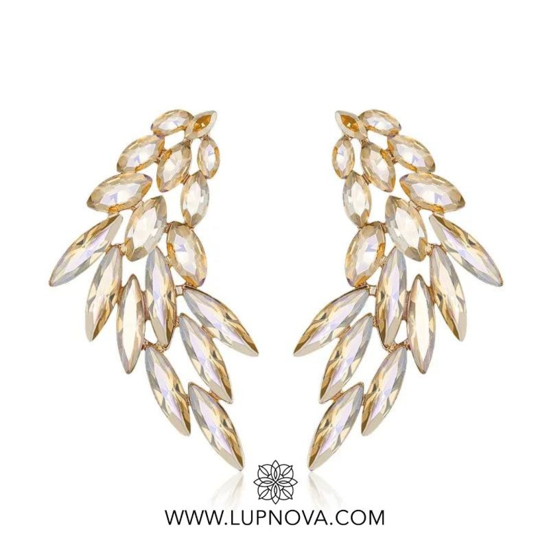 Aretes alas de cristal alargadas