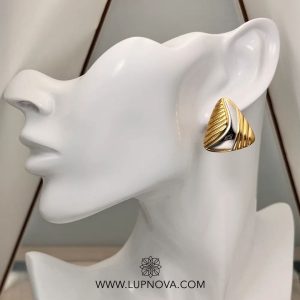 Aretes Solar Angle