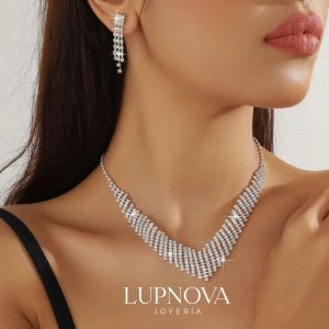 Set Crystal Charm