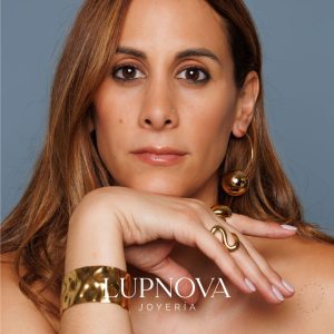 Aretes Esfera Gigante