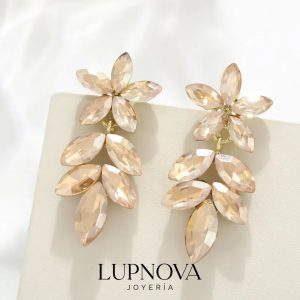 Aretes Aura de Pétalos